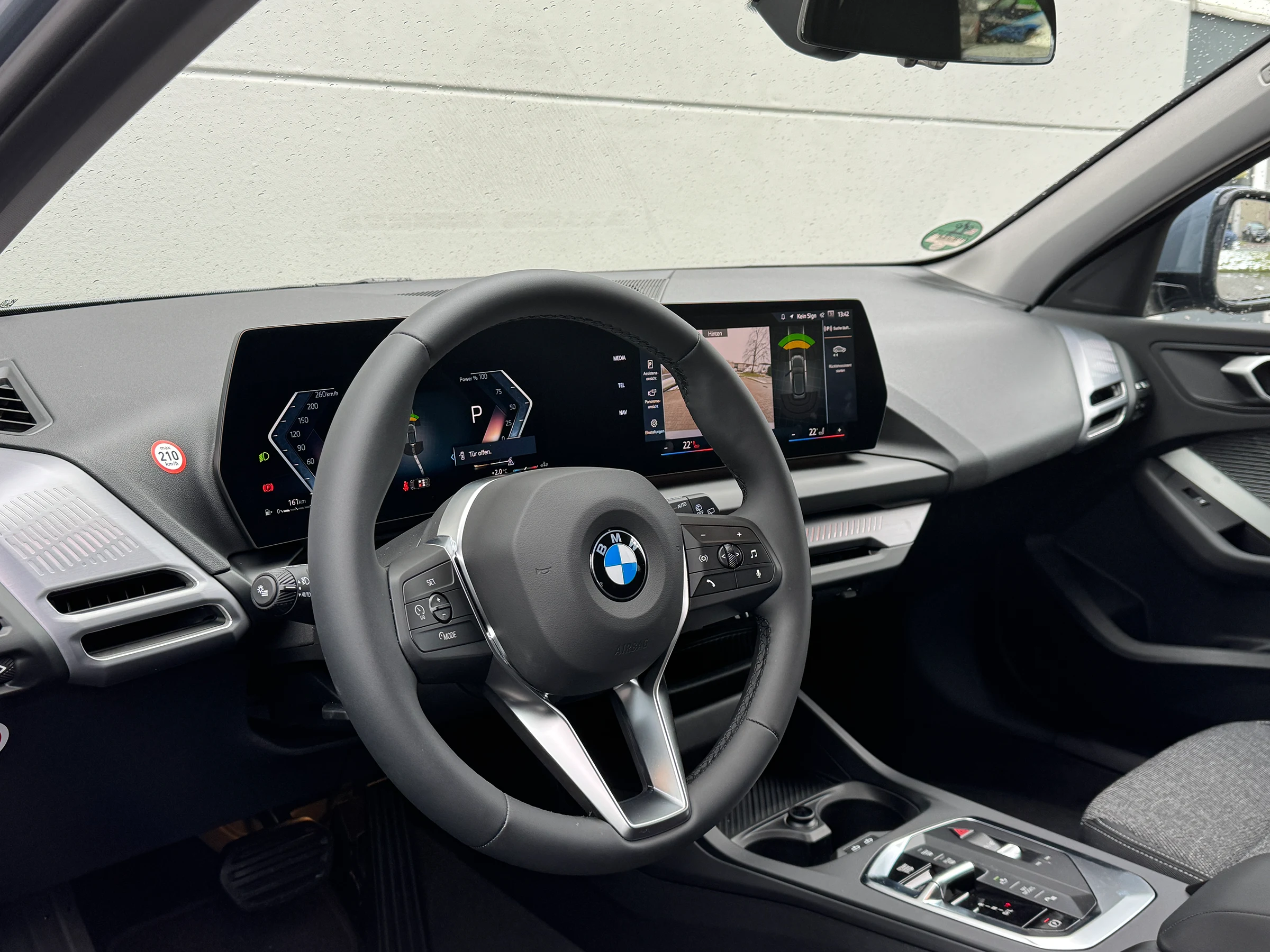 BMW 1er 120 M Sport (weiß)