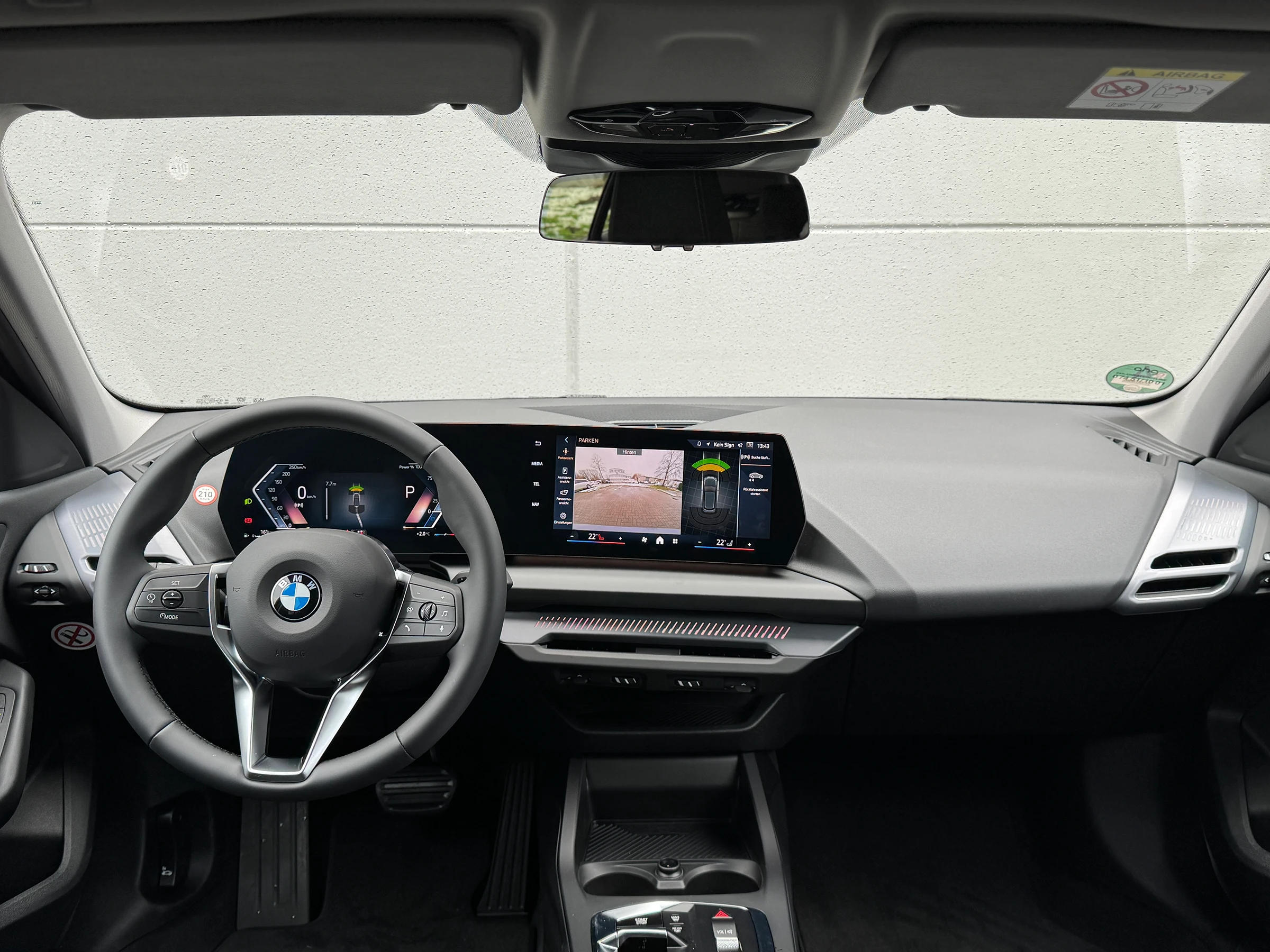 BMW 1er 120 M Sport (weiß)