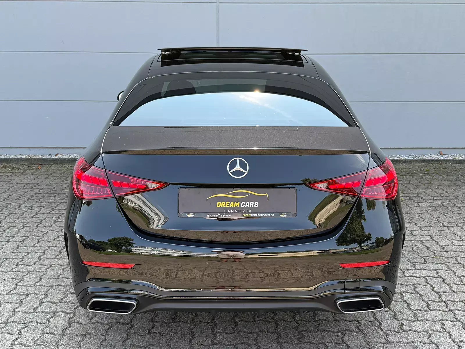 Mercedes Benz C Klasse AMG mieten!