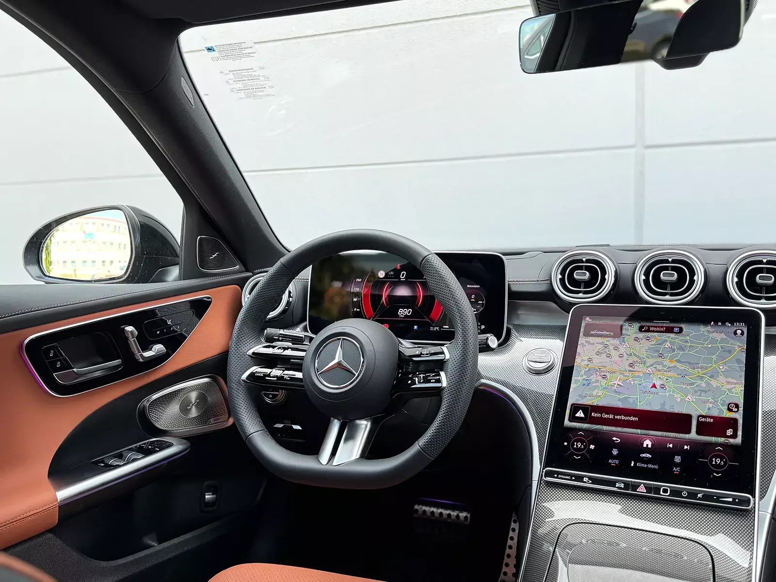 Mercedes Benz C Klasse AMG mieten!
