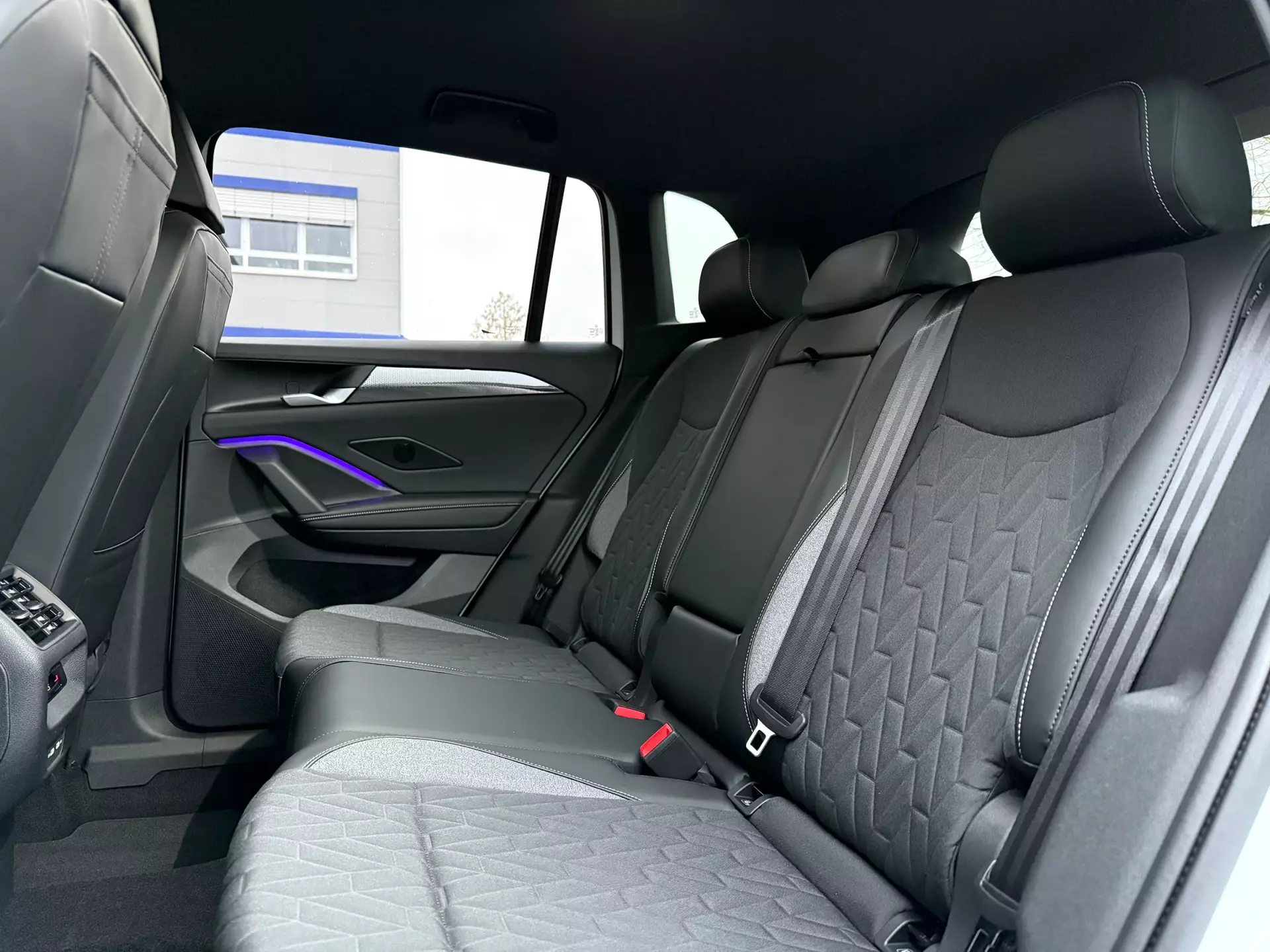 VW T7 Multivan Lang mieten!
