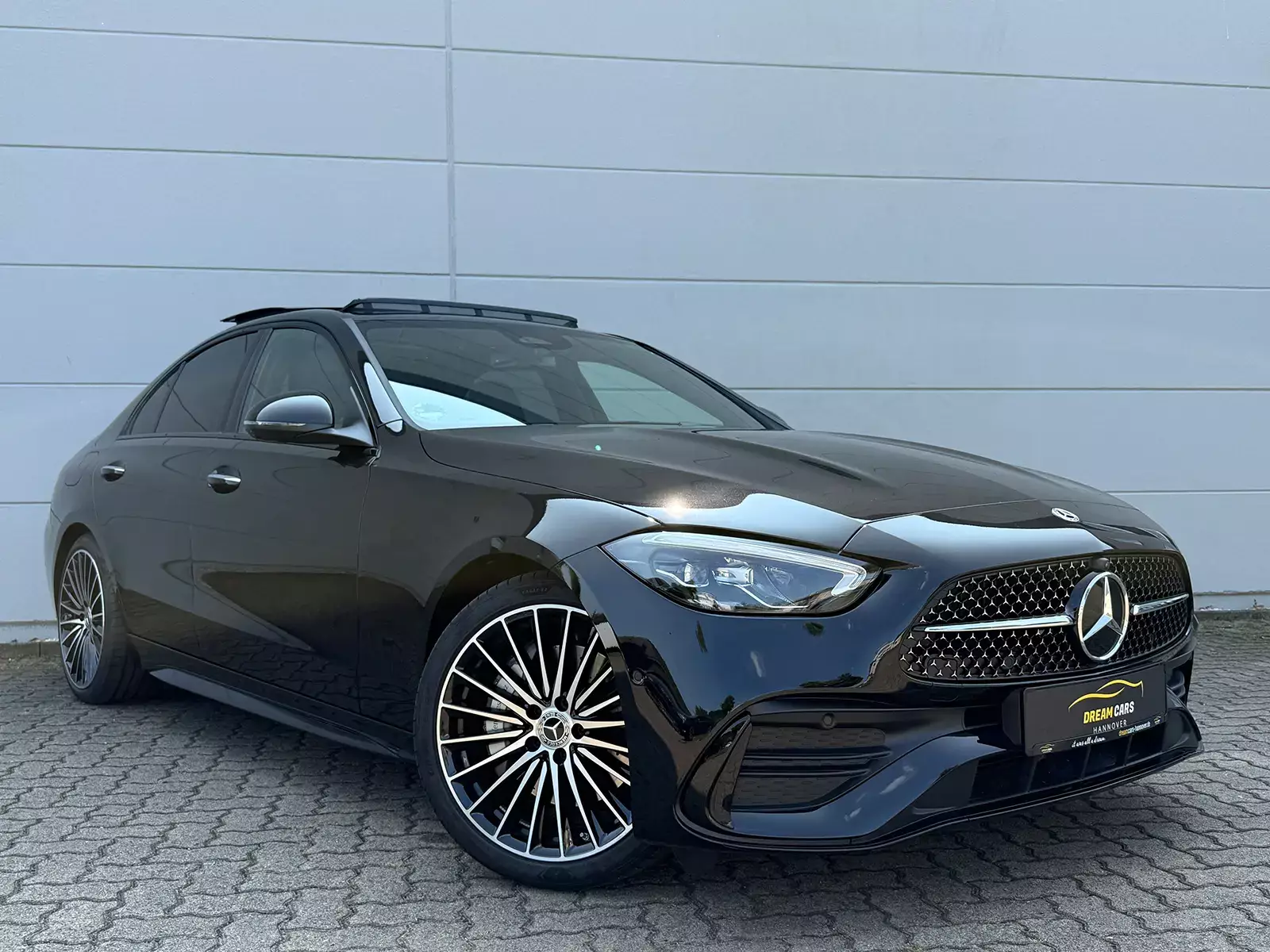 Mercedes Benz C Klasse AMG mieten!